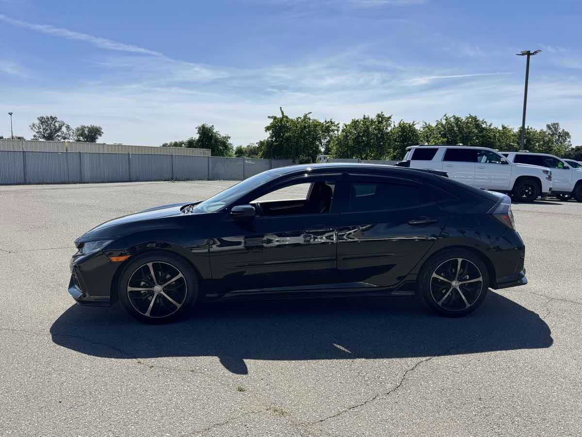 Used 2021 Honda Civic Sport image 6