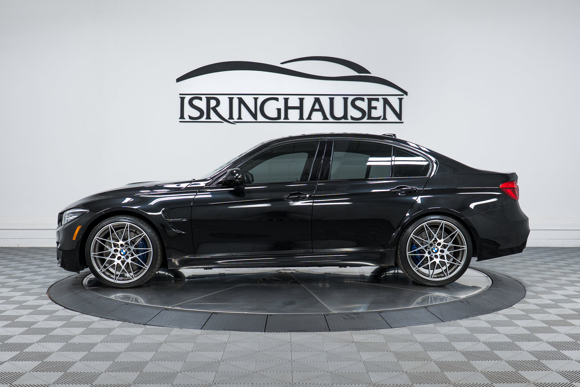 Used 2018 BMW M3 RWD image 8