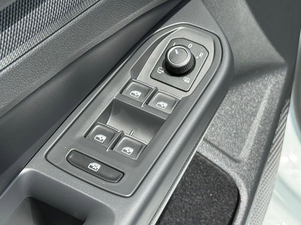 New 2026 Volkswagen Golf R AWD/4WD image 10