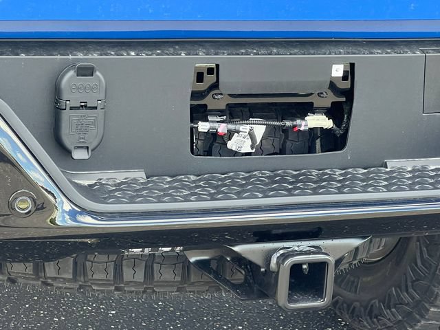 New 2026 Chevrolet Colorado ZR2 w/ Technology Package AWD/4WD image 6