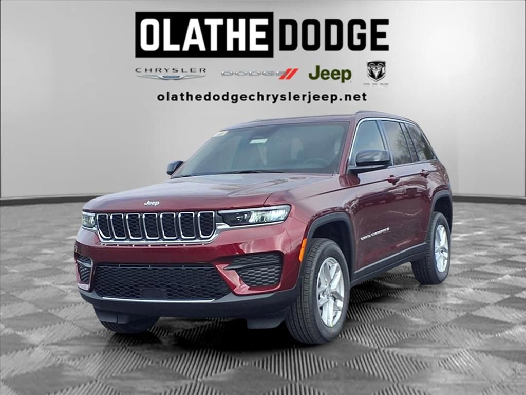 New 2025 Jeep Grand Cherokee Laredo w/ Luxury Tech Group I AWD/4WD image 1