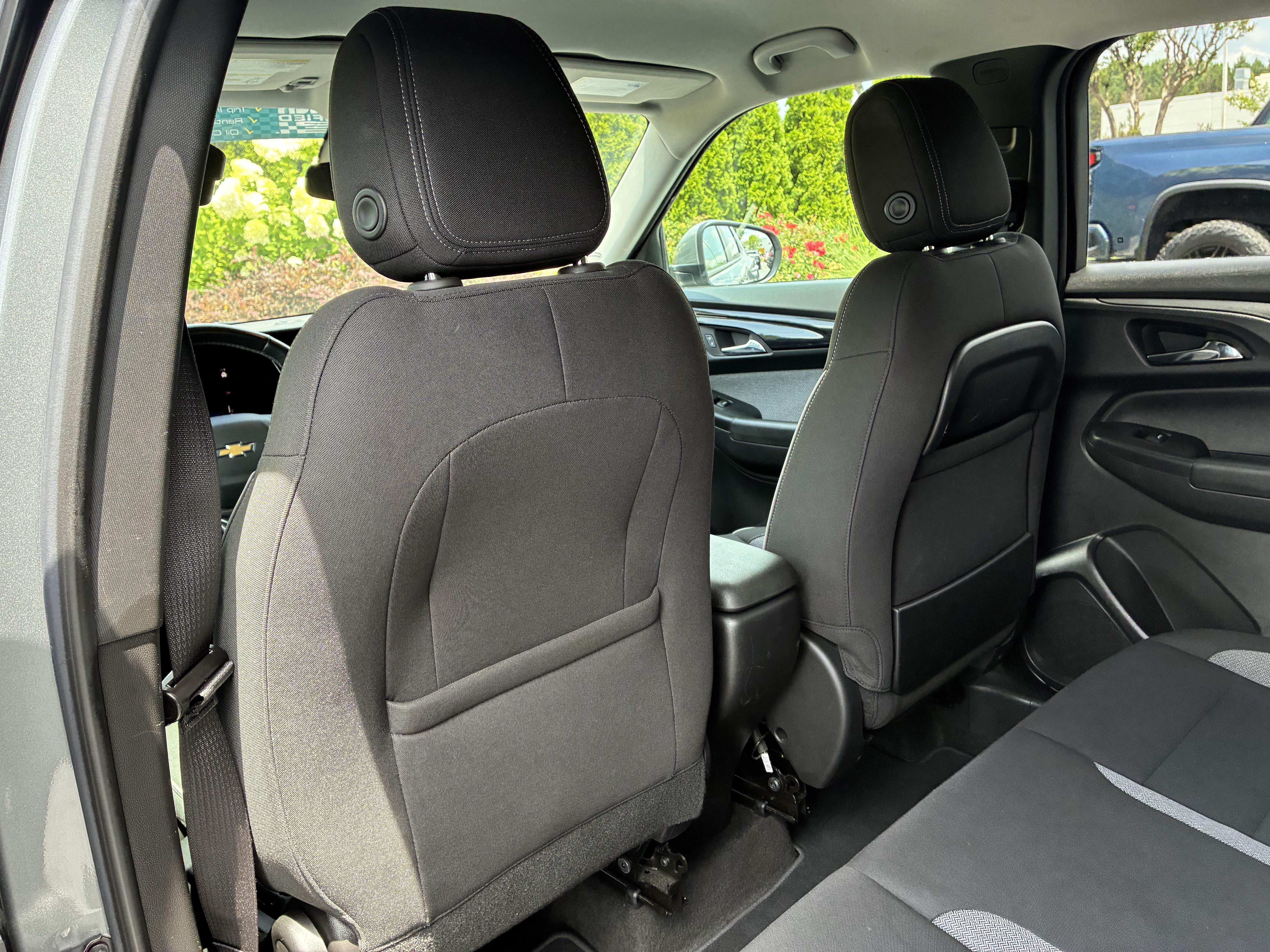 Used 2024 Chevrolet TrailBlazer LT w/ LT Cold Weather Package FWD image 15