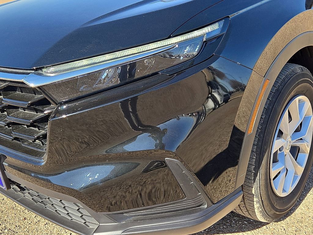 Used 2025 Honda CR-V LX image 10