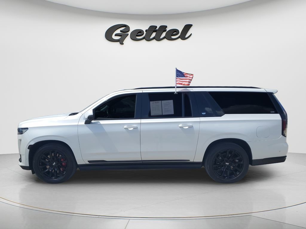 Used 2023 Cadillac Escalade ESV Sport Platinum w/ LPO, ONYX Package AWD/4WD image 8