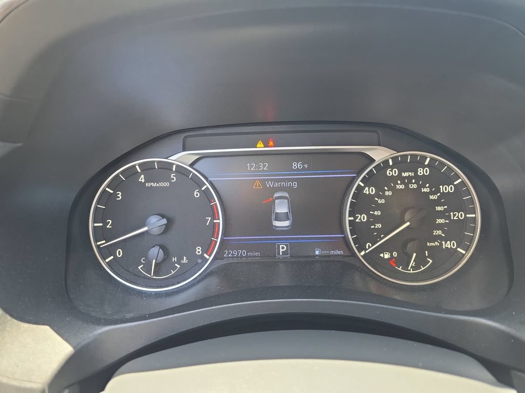 Used 2025 Nissan Altima 2.5 SV FWD image 15