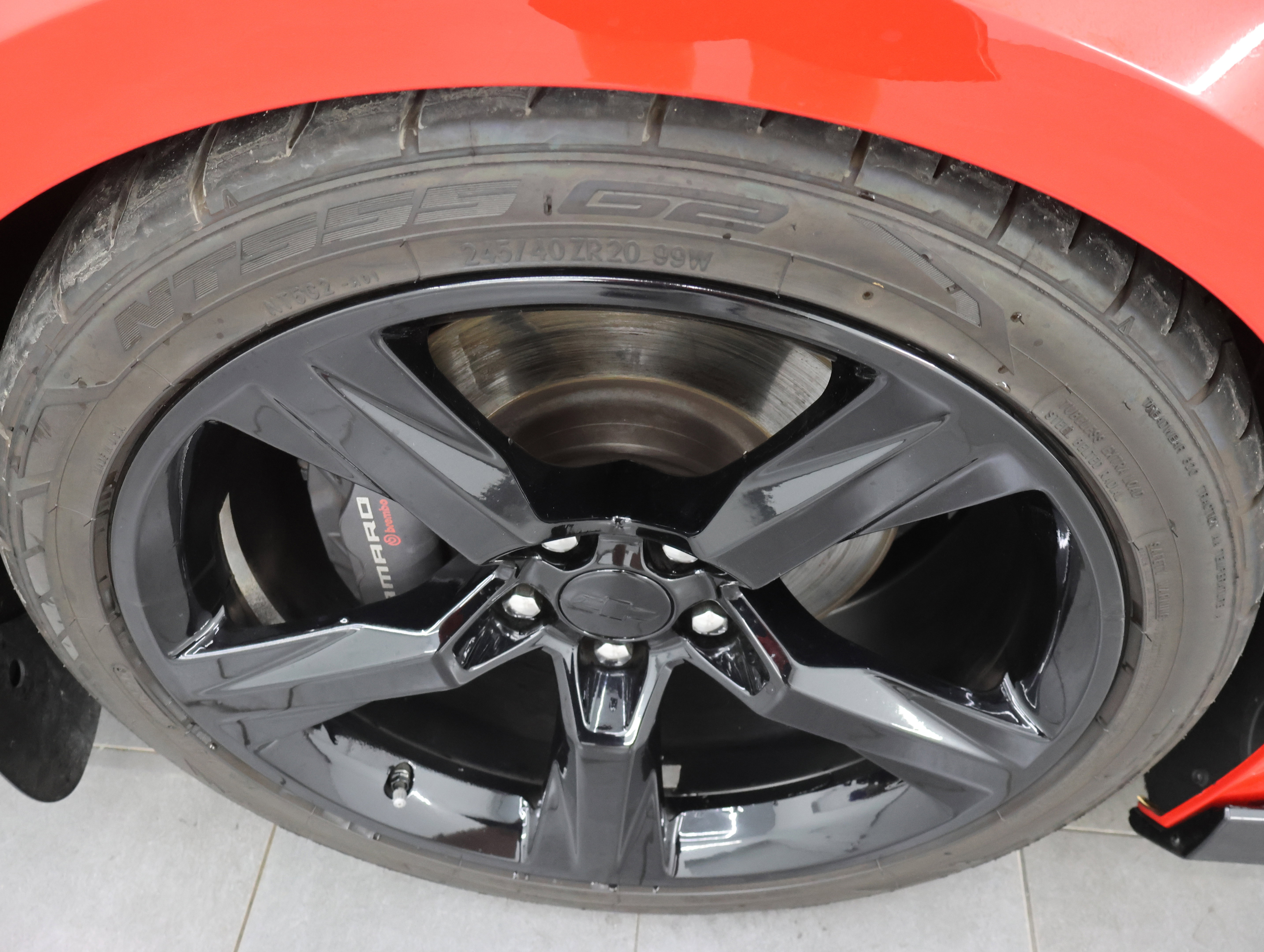 Used 2017 Chevrolet Camaro SS RWD image 31
