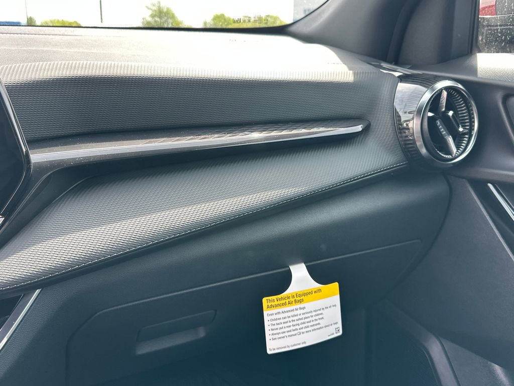 New 2026 Chevrolet Equinox LT w/ Convenience Package II FWD image 22