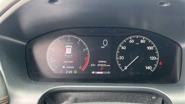 Used 2025 Honda HR-V Sport image 14