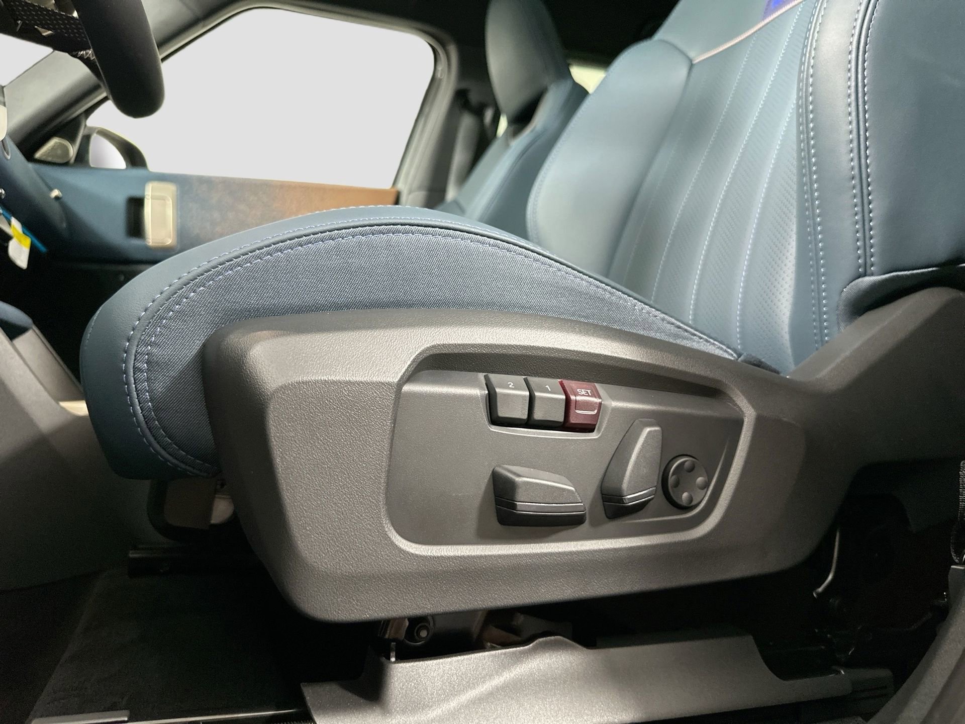 New 2025 MINI Cooper Countryman S w/ Comfort Package Max image 21