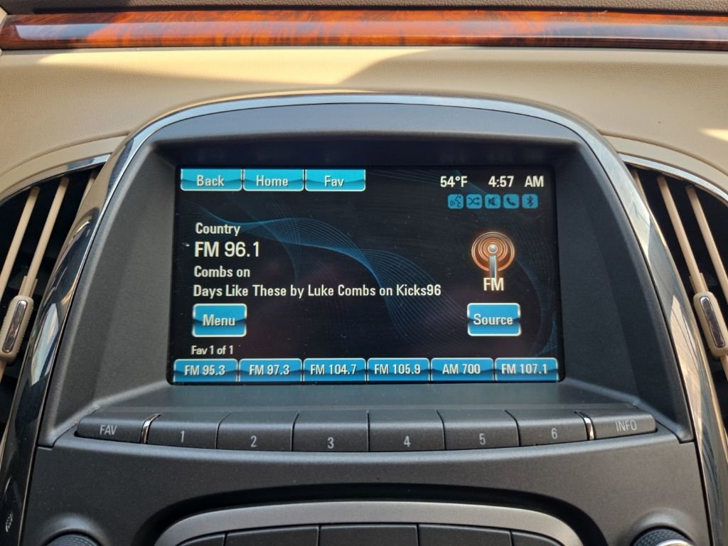 Used 2013 Buick LaCrosse Leather image 17