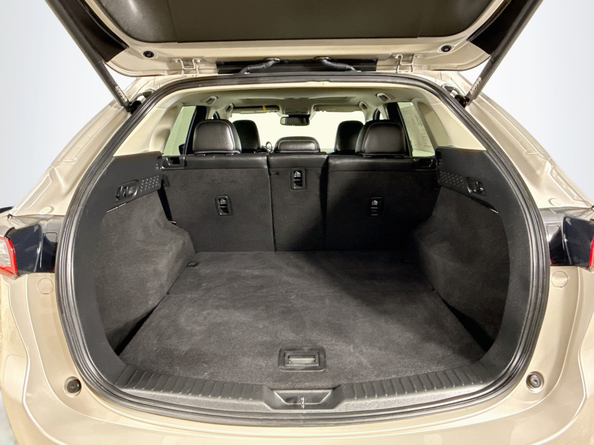 Used 2025 MAZDA CX-5 AWD 2.5 S w/ Preferred Package image 28