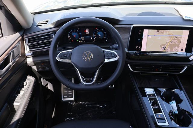 New 2026 Volkswagen Atlas SEL Premium R-Line image 15