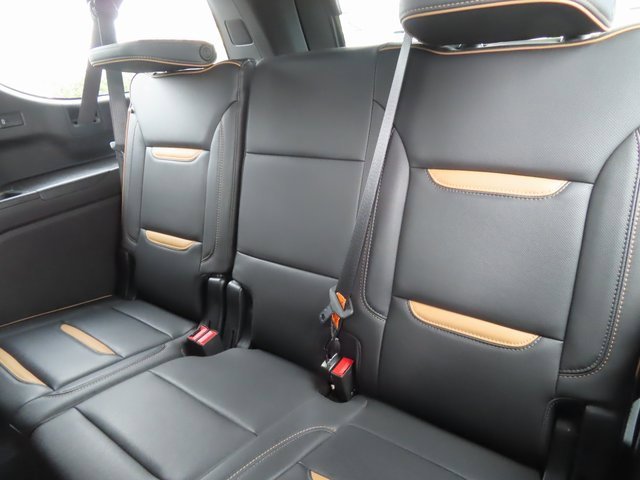 Certified 2023 GMC Yukon XL AT4 w/ AT4 Premium Plus Package image 35