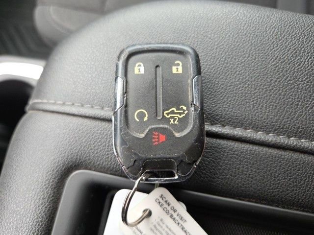 Used 2022 Chevrolet Silverado 1500 LT Trail Boss w/ Convenience Package II image 12