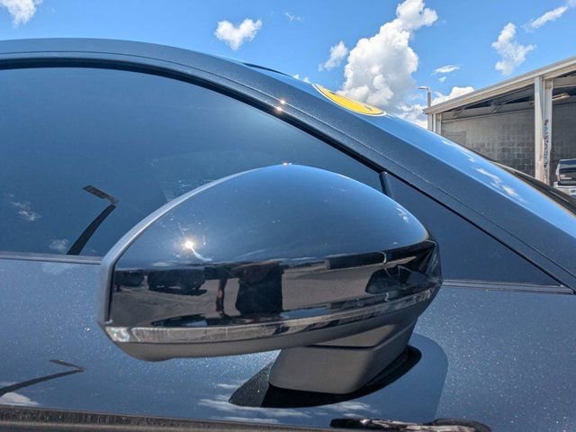 Used 2018 Audi R8 V10 w/ 20" Wheel Package RWD image 13