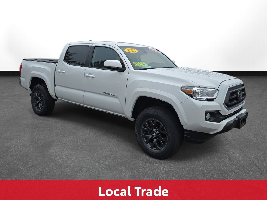 Certified 2021 Toyota Tacoma SR5 AWD/4WD image 4