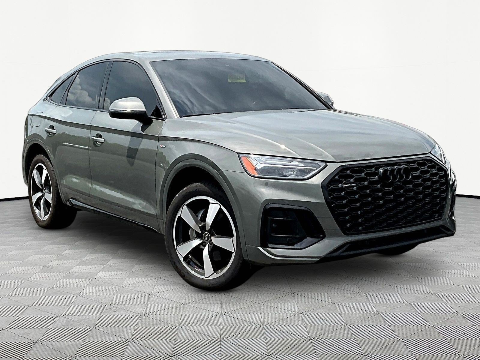 Used 2023 Audi Q5 2.0T Premium Plus w/ Premium Plus Package AWD/4WD image 3