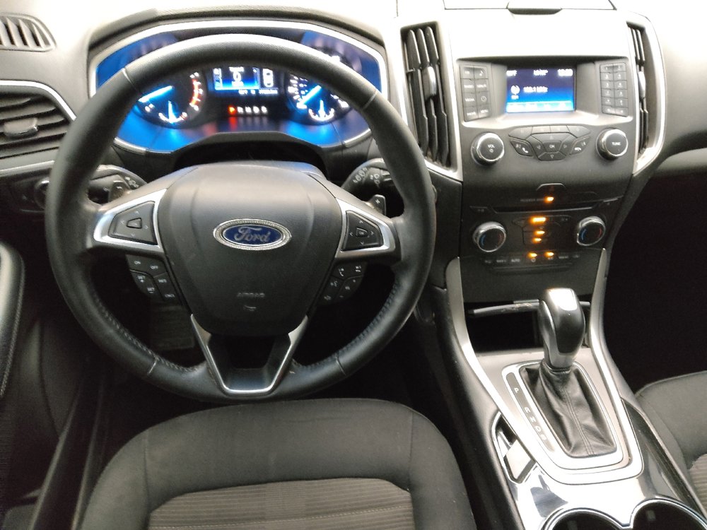 Used 2017 Ford Edge SEL w/ Class II Trailer Tow Package AWD/4WD image 22