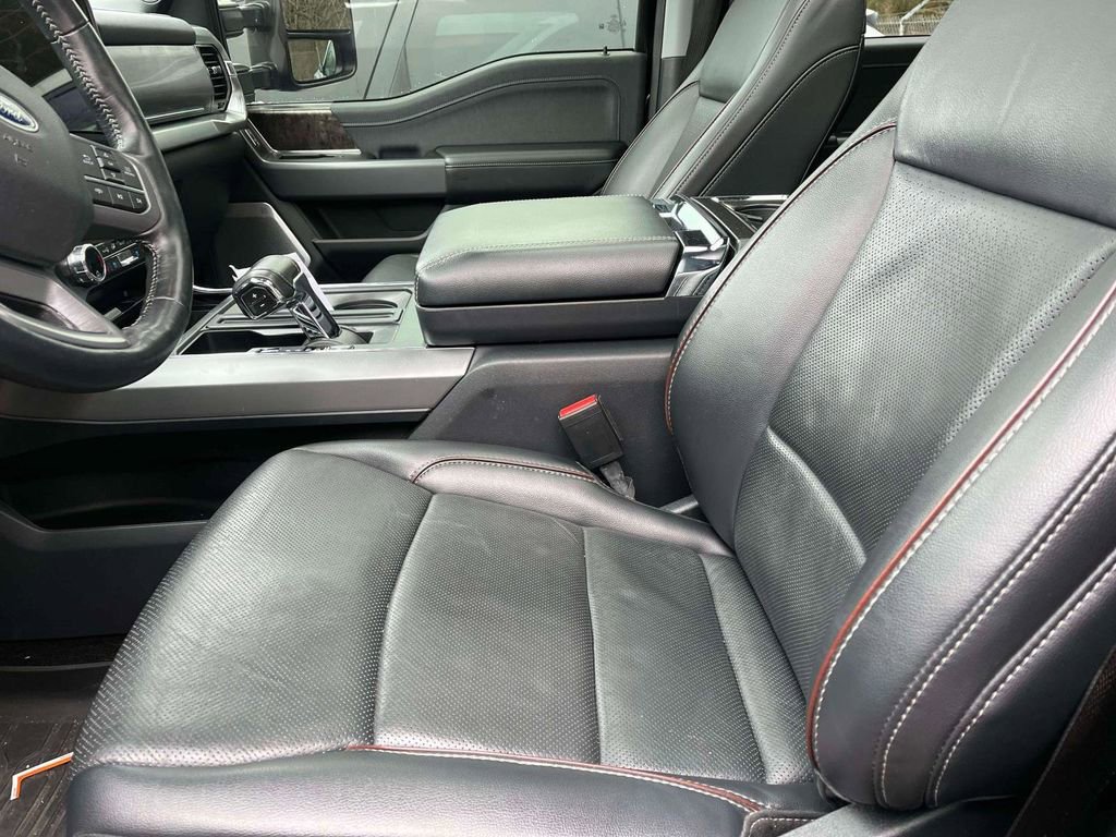 Used 2021 Ford F150 Lariat w/ Equipment Group 502A High image 5