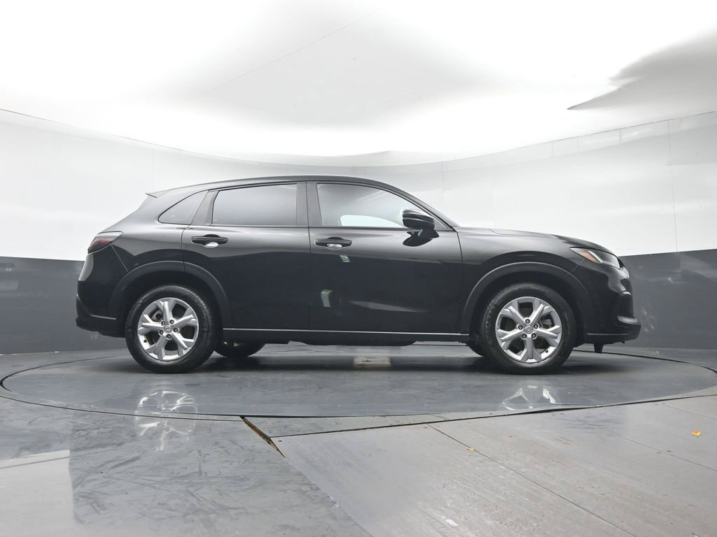 Certified 2024 Honda HR-V LX image 32