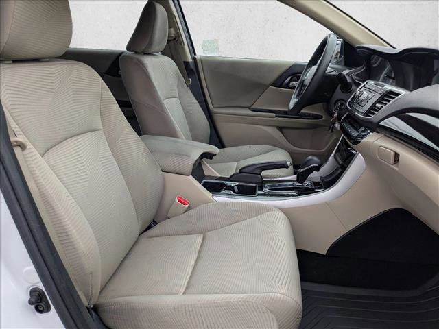 Used 2017 Honda Accord LX image 19