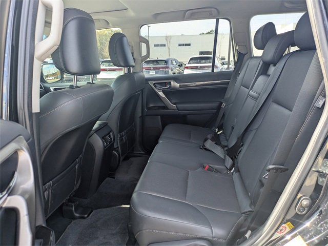 Used 2017 Lexus GX 460 image 15