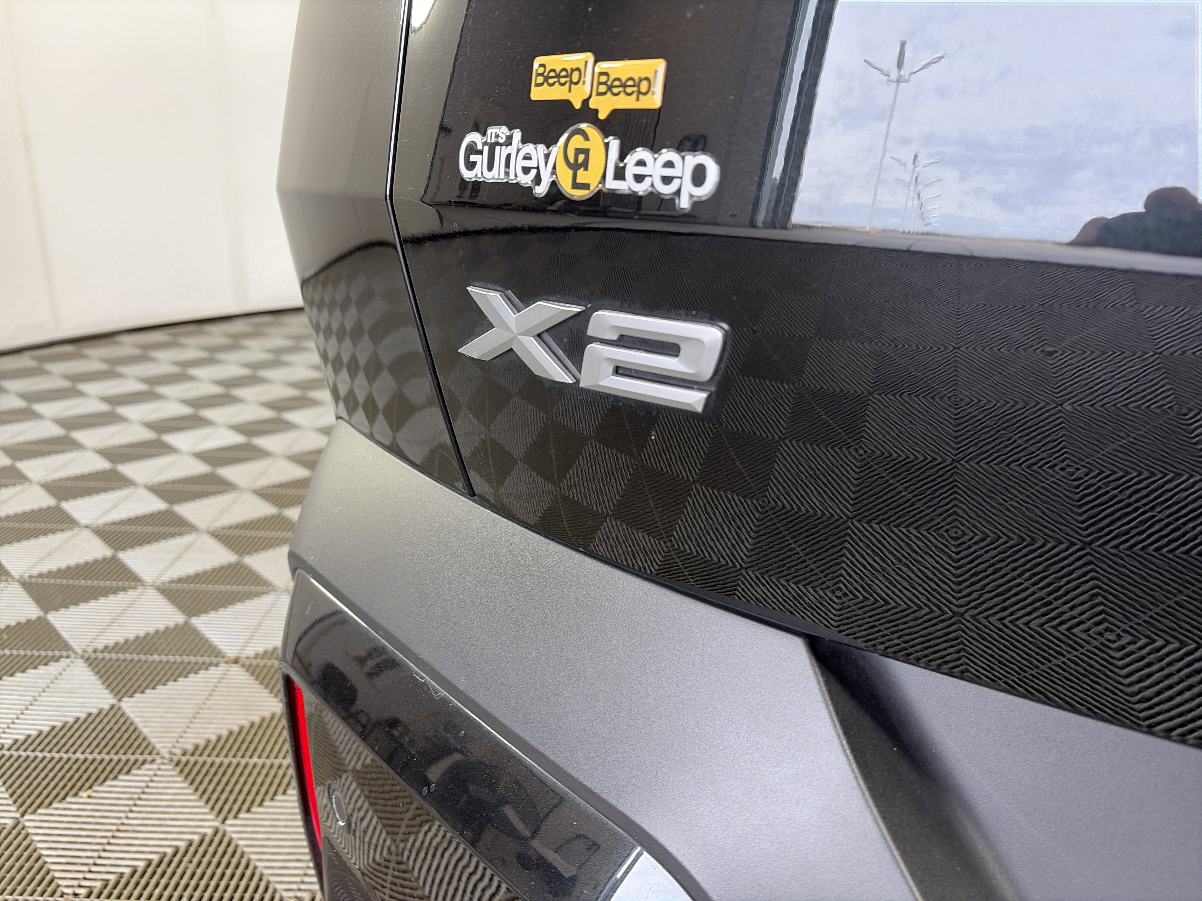 Used 2024 BMW X2 xDrive28i w/ Convenience Package image 16