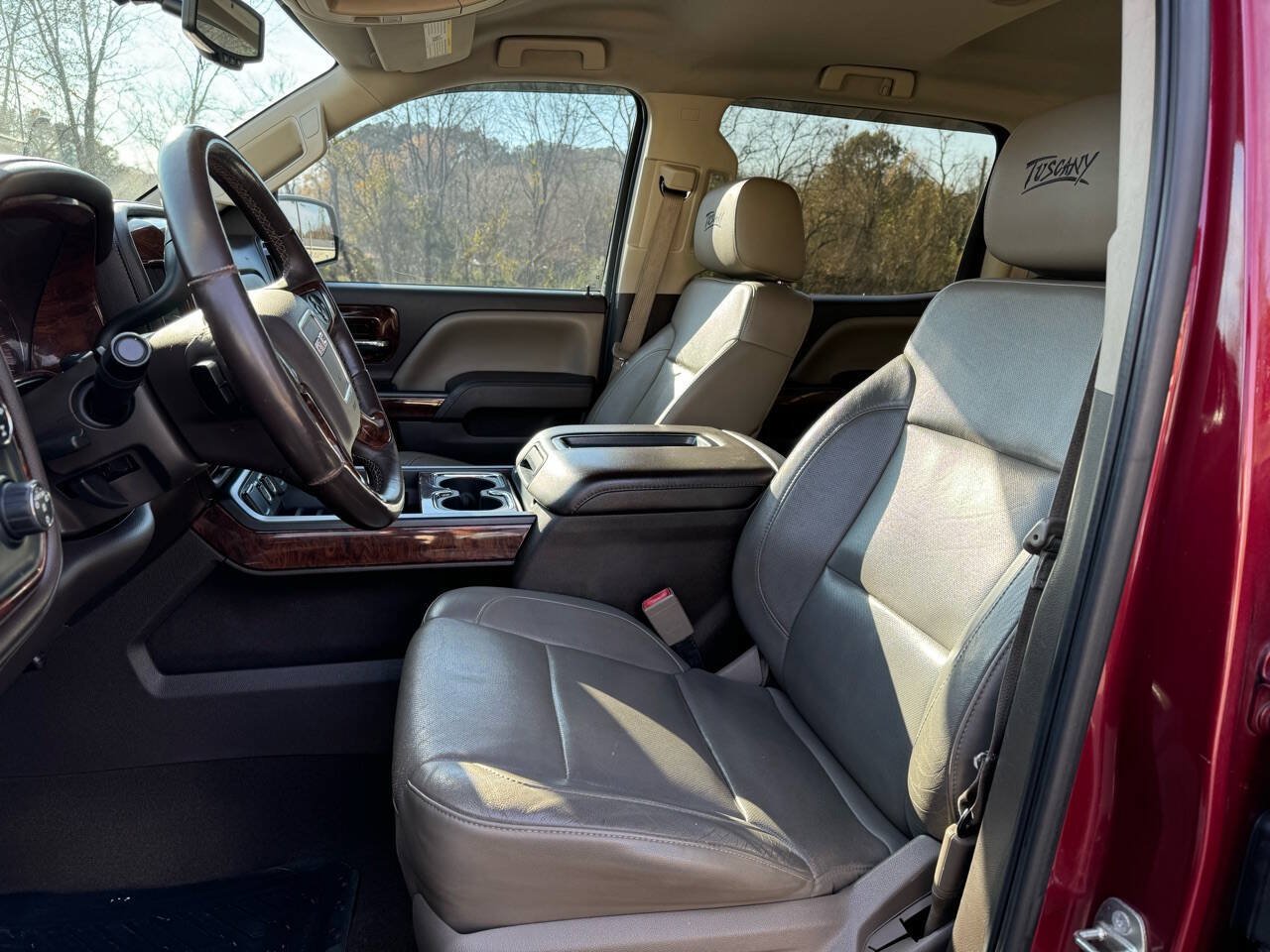 Used 2015 GMC Sierra 1500 SLT w/ SLT Preferred Package AWD/4WD image 9