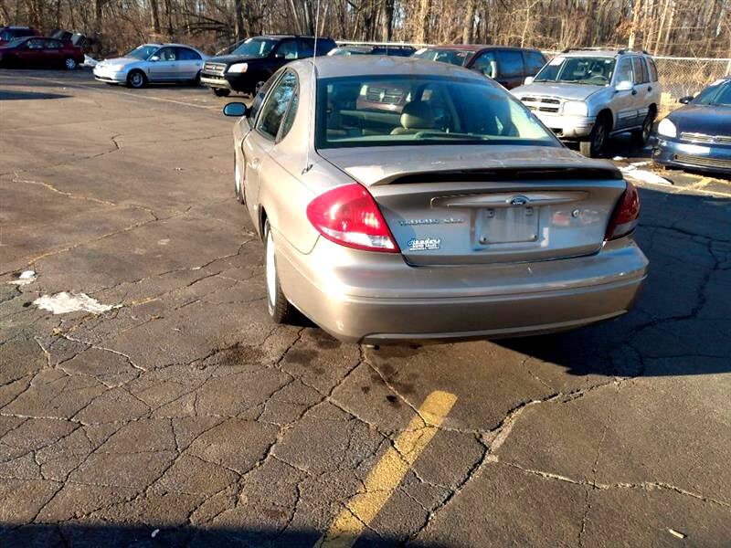 Used 2004 Ford Taurus SES image 6