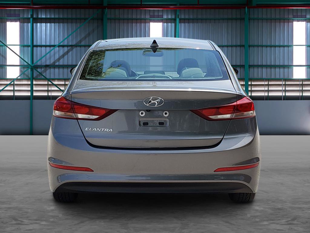 Used 2018 Hyundai Elantra Value Edition FWD image 4
