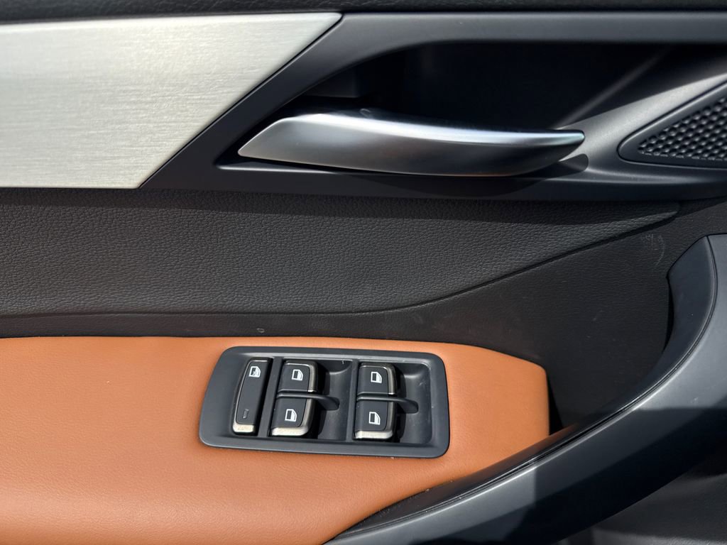 New 2025 VinFast VF 8 Plus AWD/4WD image 23