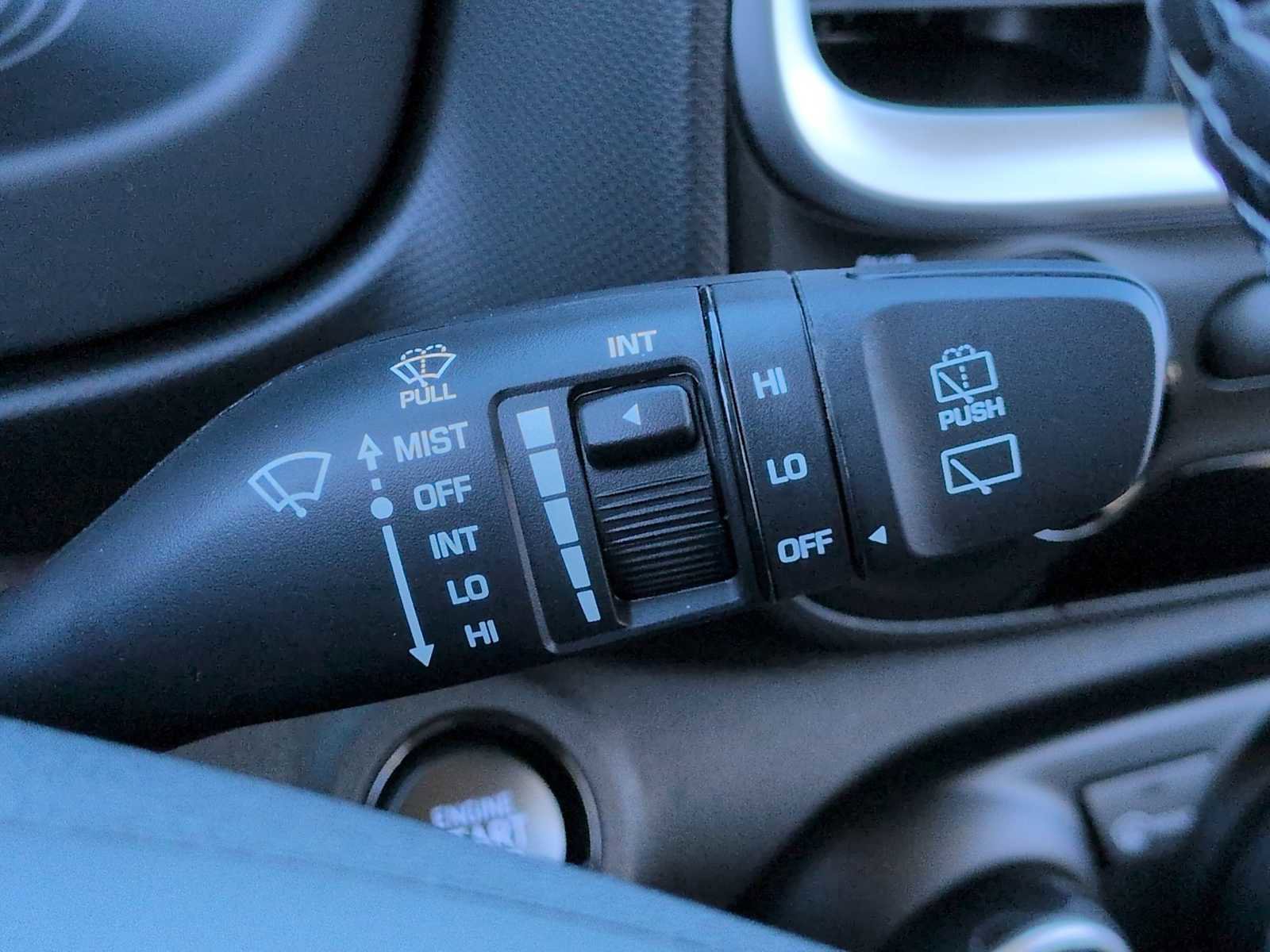 Certified 2026 Hyundai Venue SEL image 26