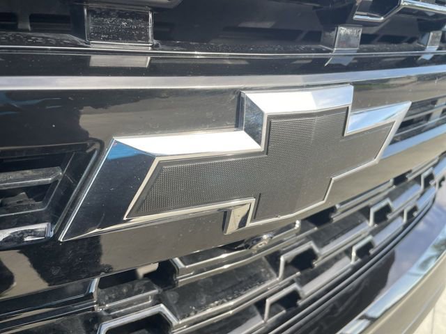 Used 2023 Chevrolet Suburban Z71 w/ Off-Road Capability Package image 33