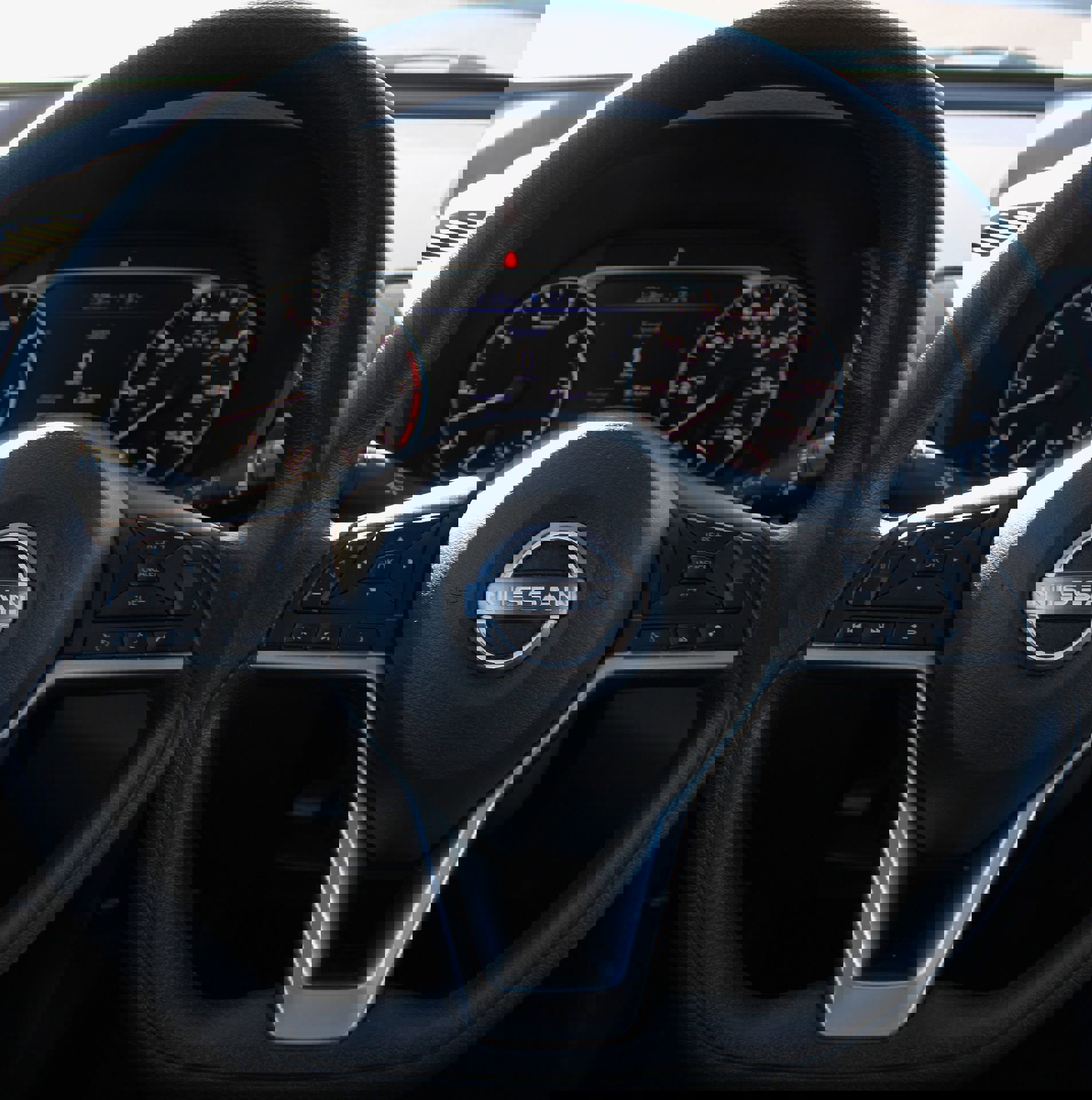 Used 2024 Nissan Altima 2.5 SV image 19