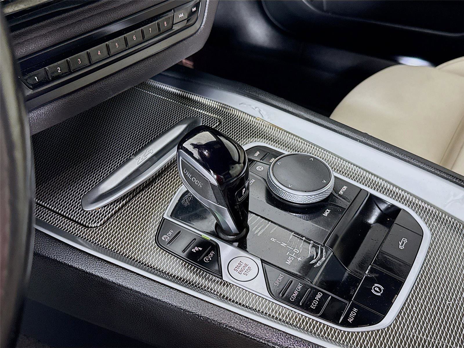 Used 2022 BMW Z4 sDrive30i w/ Premium Package image 17