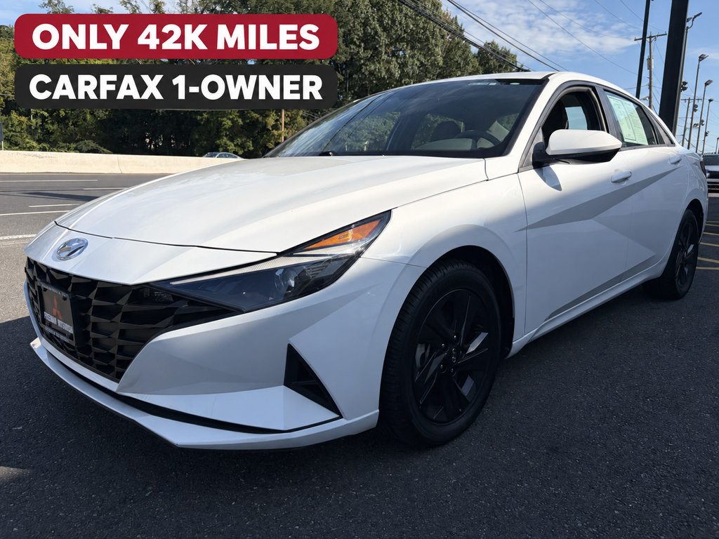 Used 2023 Hyundai Elantra SEL FWD image 1