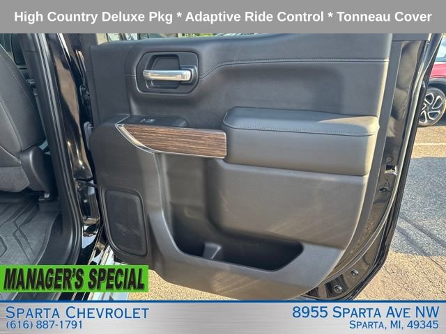 Used 2022 Chevrolet Silverado 1500 High Country w/ LPO, Dark Essentials Package AWD/4WD image 28