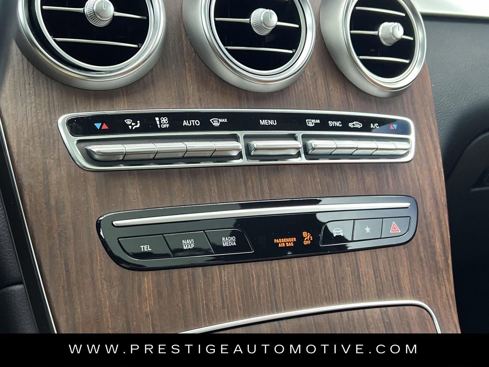 Used 2022 Mercedes-Benz GLC 300 4MATIC image 29