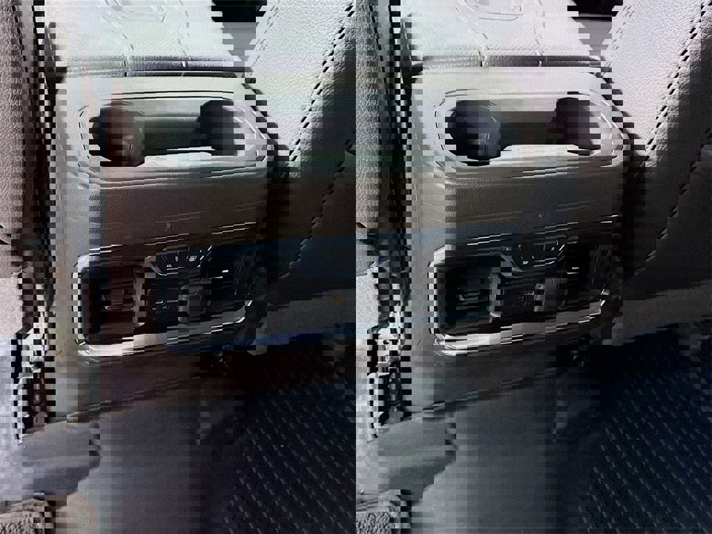 Used 2020 GMC Sierra 3500 Denali w/ Denali Ultimate Package image 20