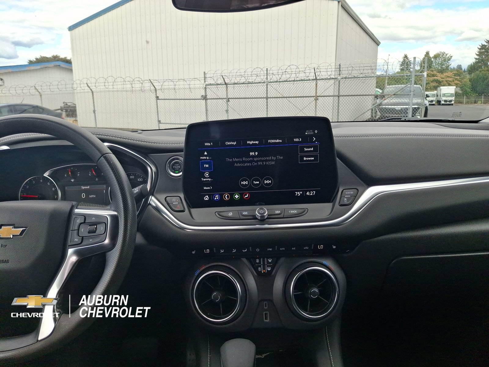 Certified 2025 Chevrolet Blazer LT AWD/4WD image 11