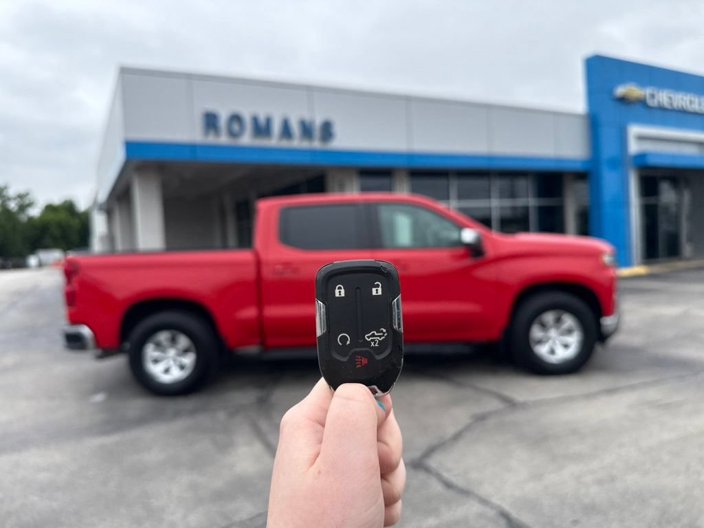 Used 2019 Chevrolet Silverado 1500 LT w/ All-Star Edition AWD/4WD image 22