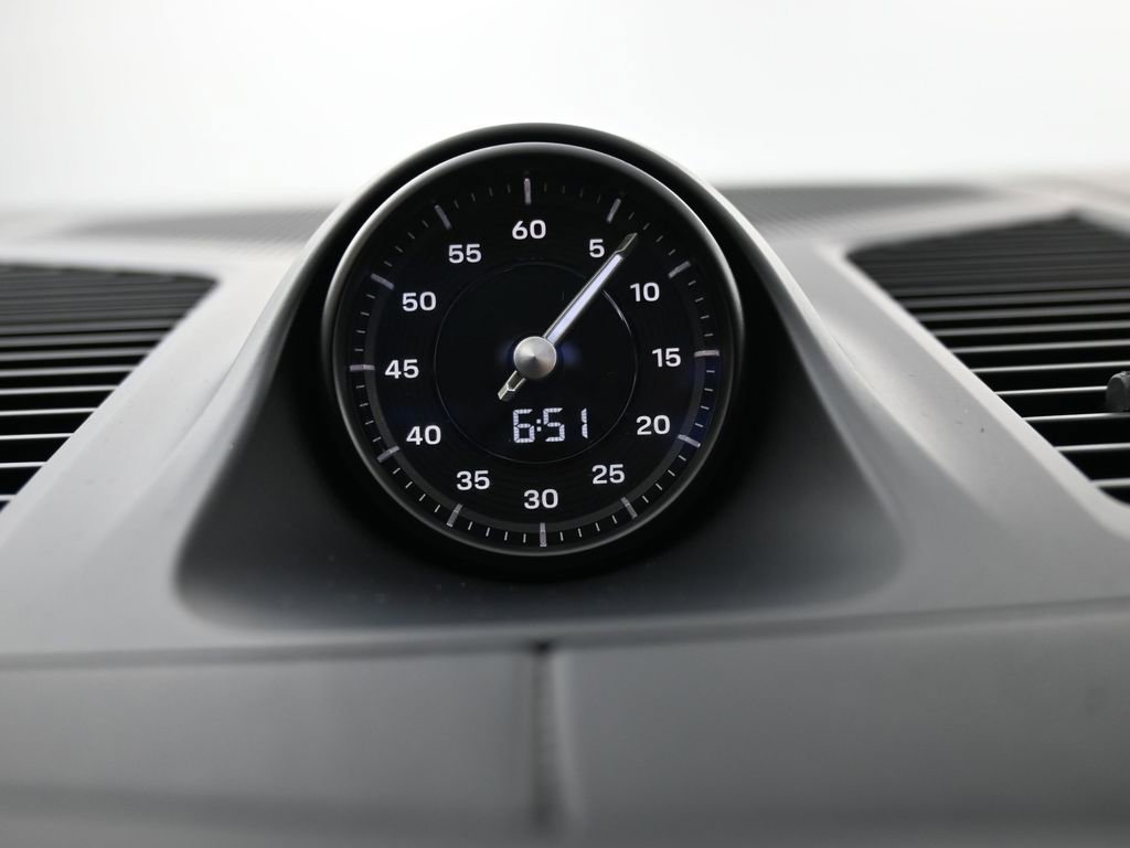 Certified 2025 Porsche Cayenne S image 22