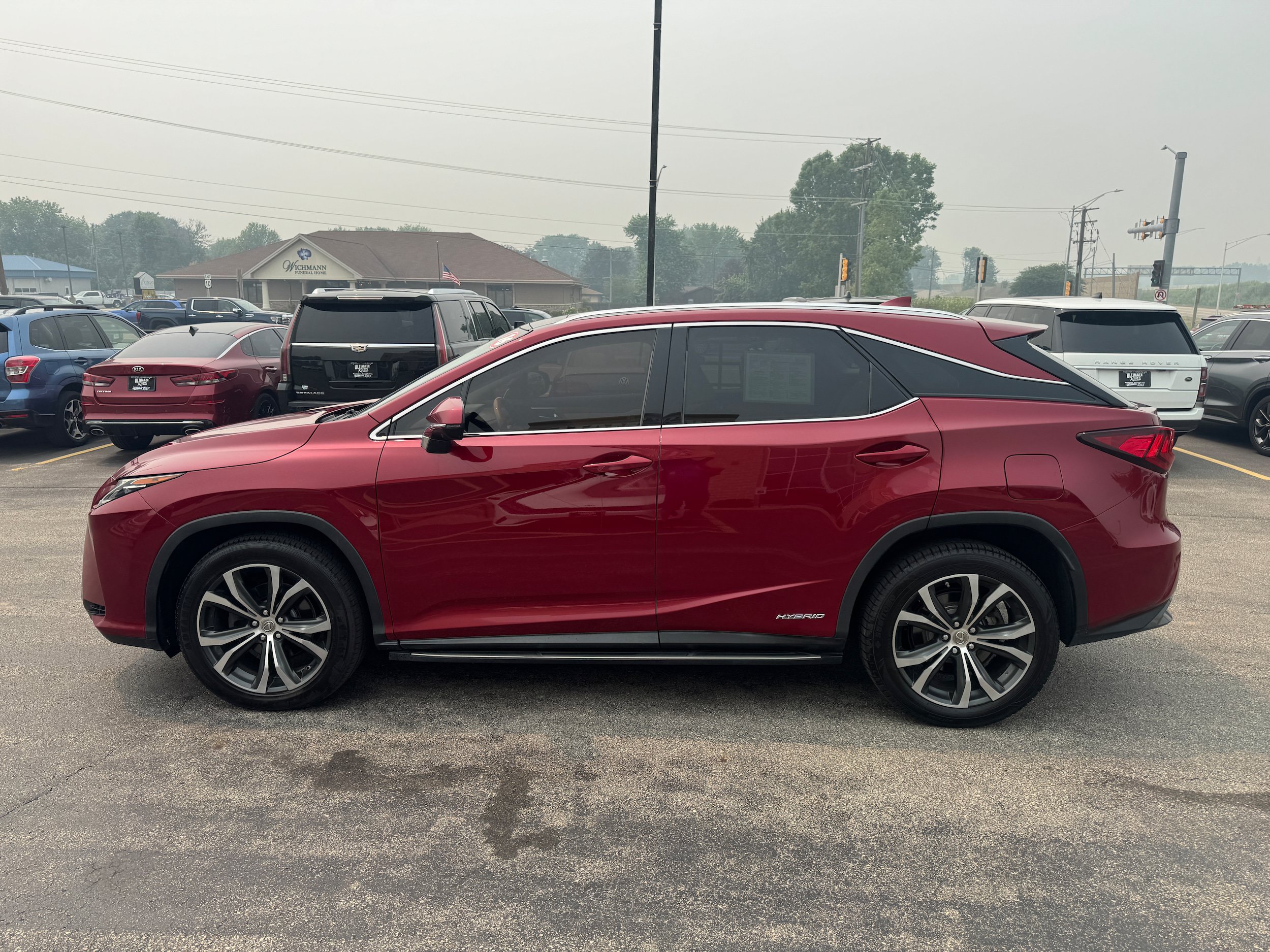 Used 2016 Lexus RX 450h AWD w/ Cold Weather Package image 3