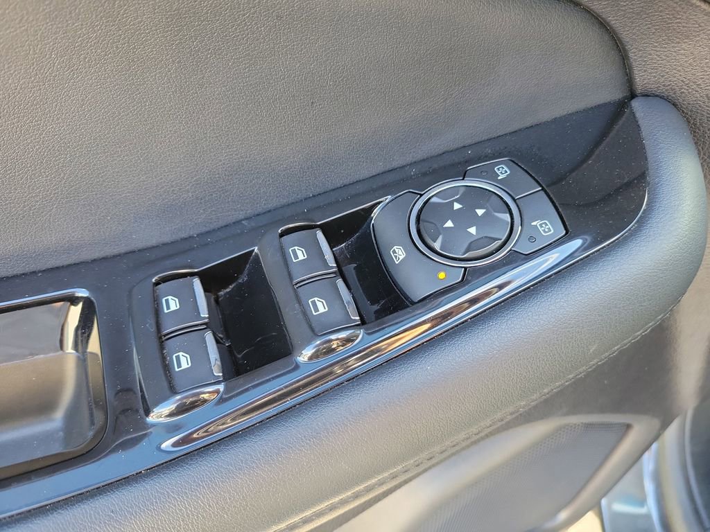 Used 2019 Ford Edge SEL w/ Equipment Group 201A image 19