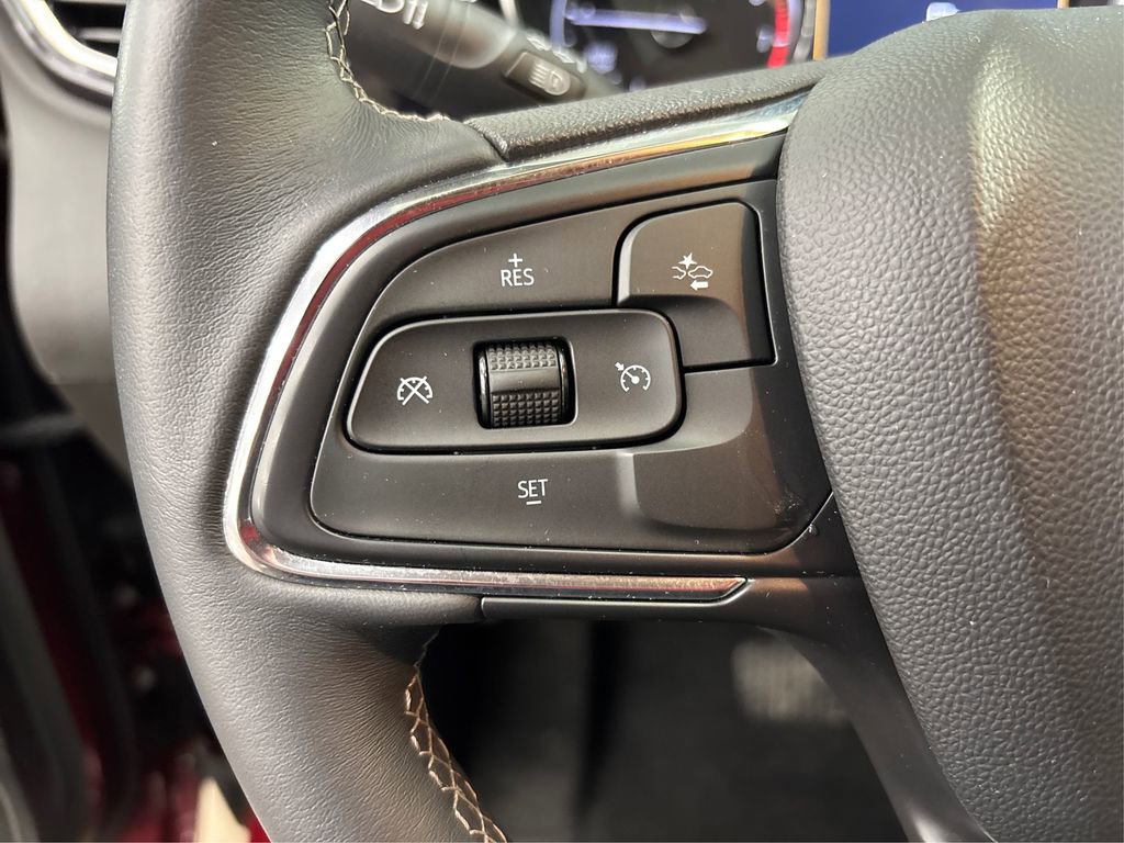 Used 2023 Buick Encore GX Select AWD/4WD image 27