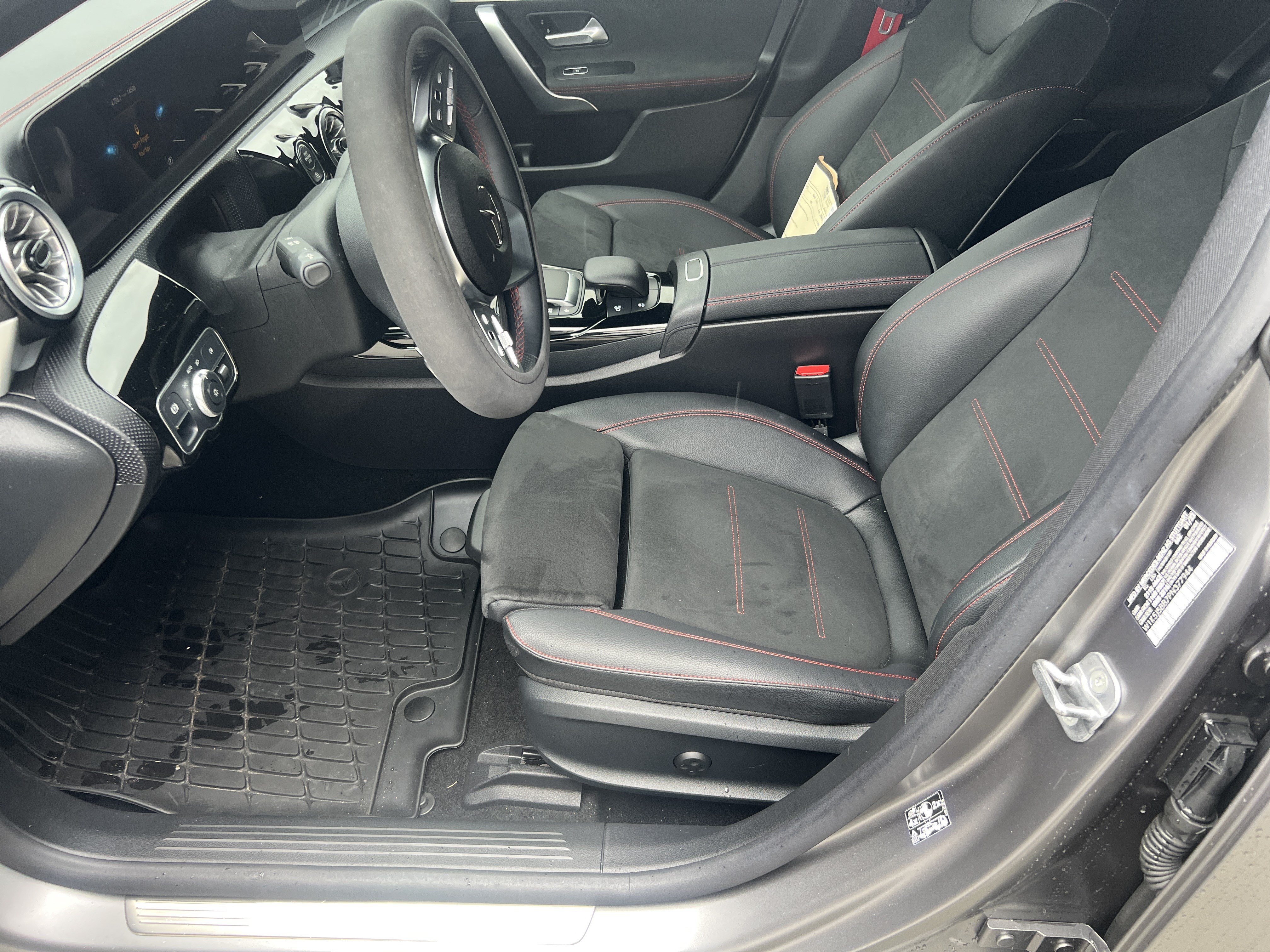 Used 2023 Mercedes-Benz CLA 35 AMG 4MATIC image 16