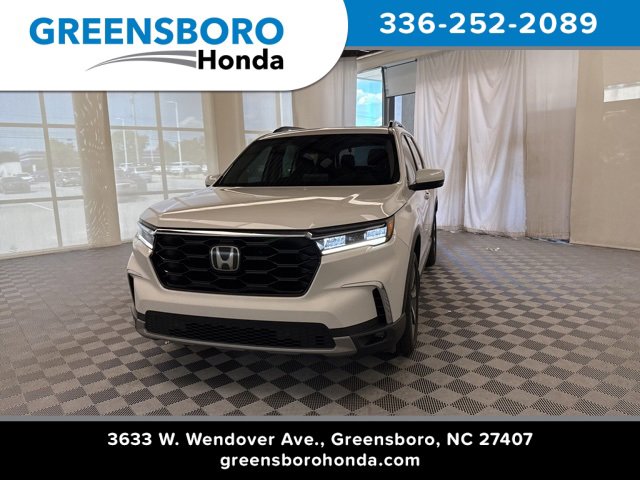 Used 2025 Honda Pilot Touring