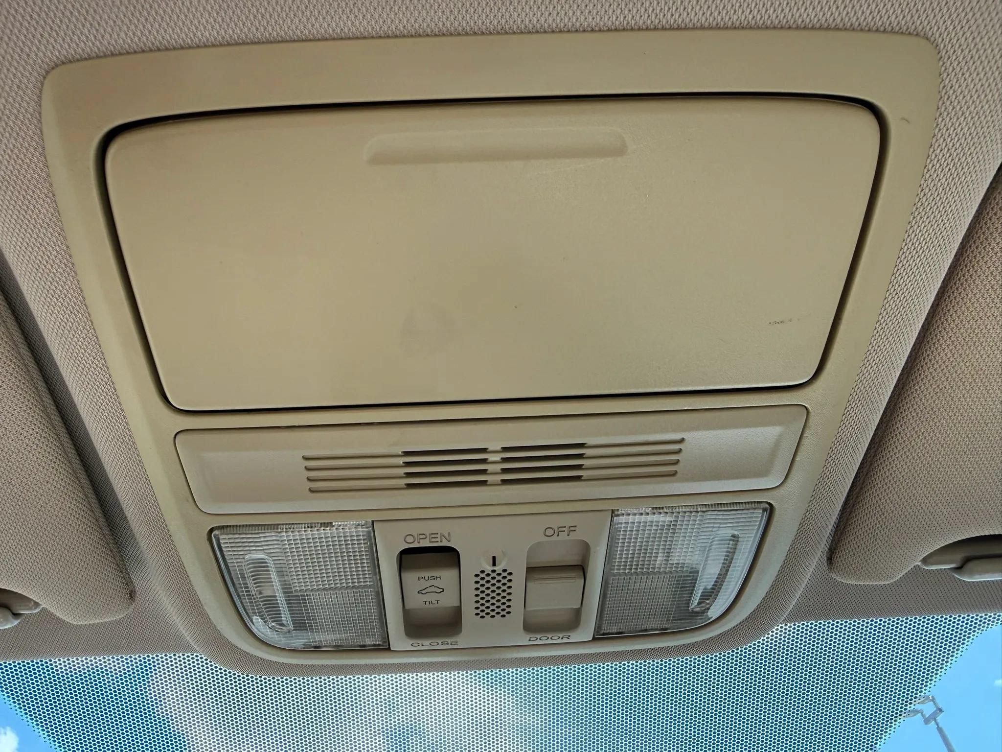 Used 2015 Honda Accord EX image 29