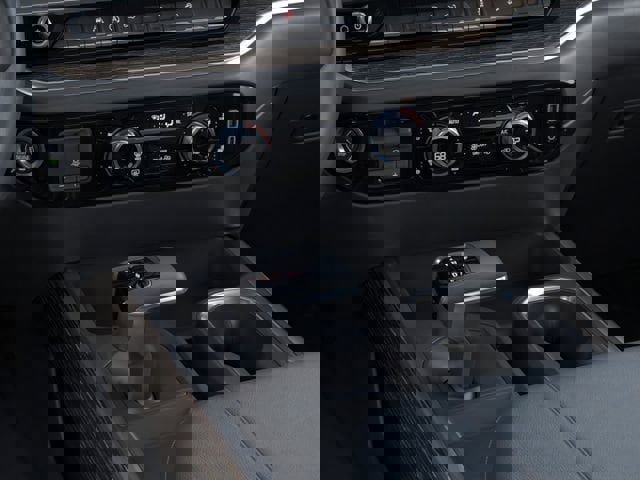 New 2026 GMC Sierra 1500 Elevation image 23