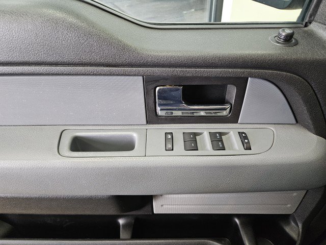 Used 2013 Ford F150 XLT AWD/4WD image 27